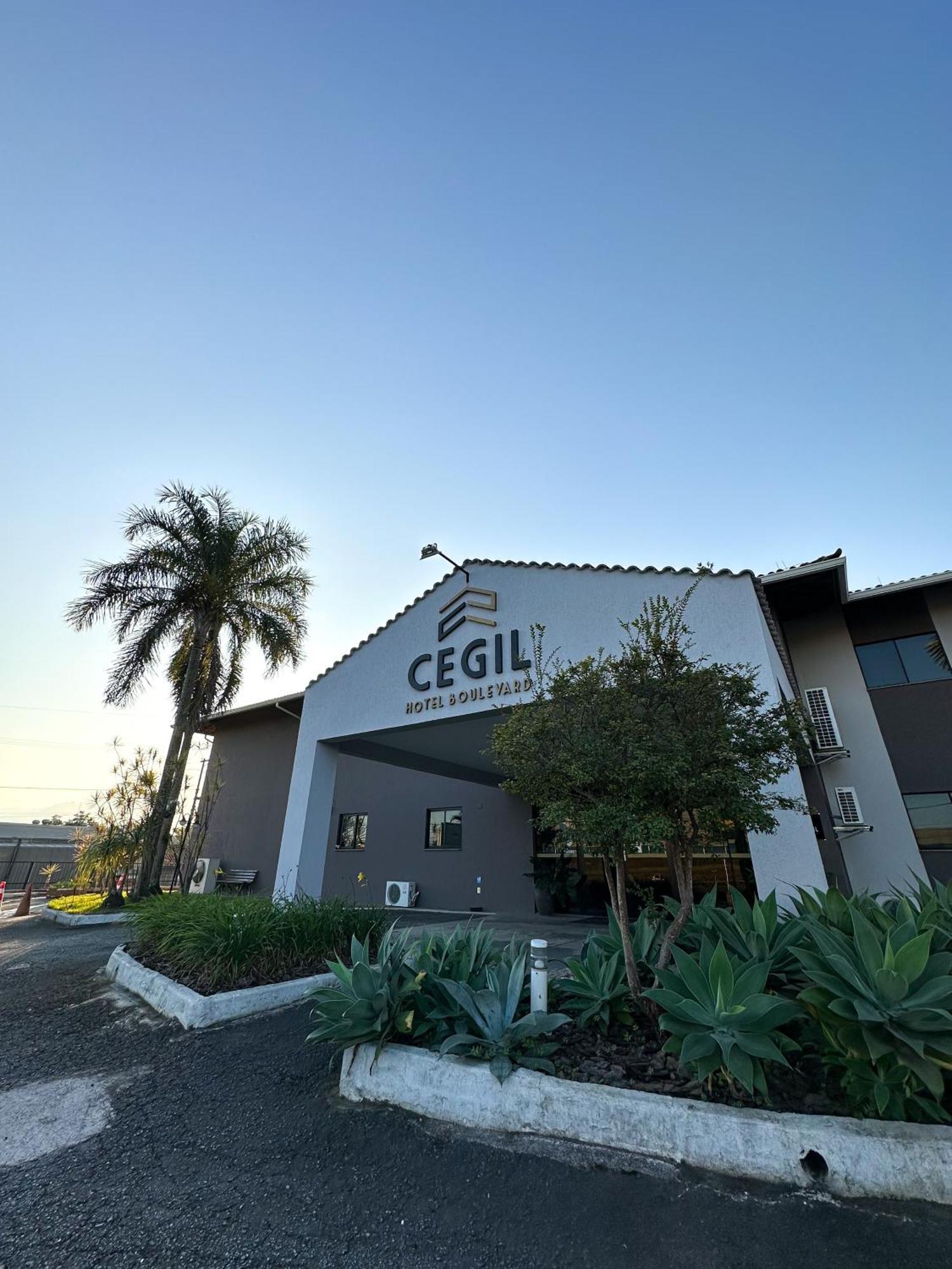 Cegil Hotel Boulevard Resende Kültér fotó