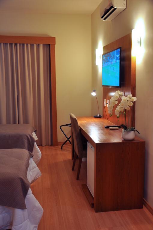 Cegil Hotel Boulevard Resende Kültér fotó